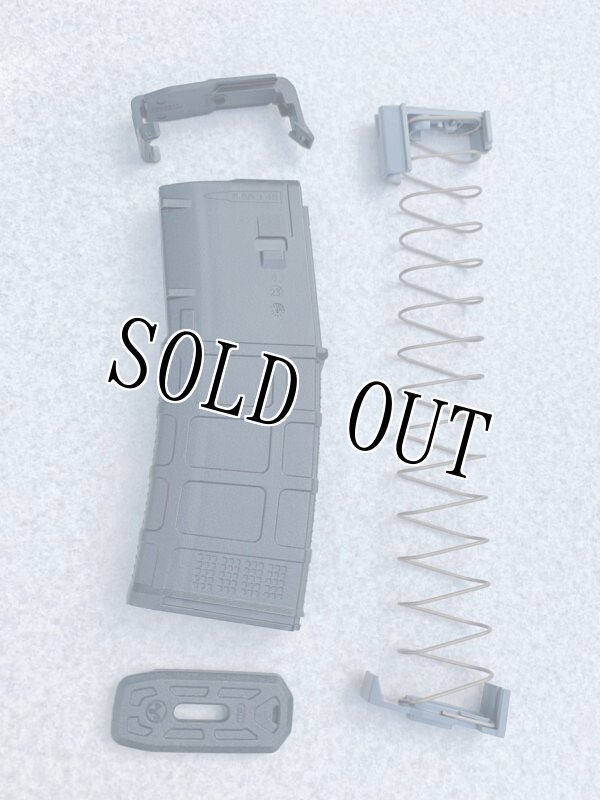 画像2: 米軍実物 Magpul PMAG 30 AR-15/M4/M16 GEN M3 5.56 マガジン (2)