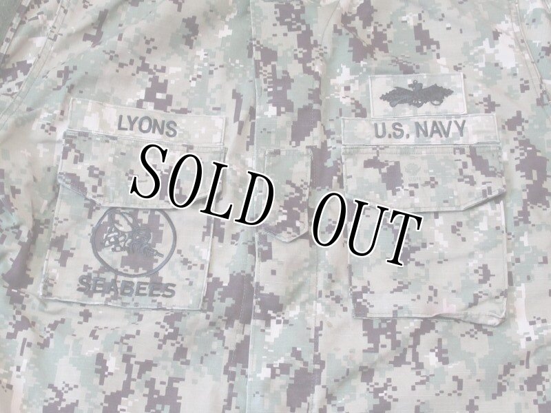 画像3: 米軍実物,US NAVY, AOR2 NUW 迷彩ジャケット TYPEIII MEDIUM-SHORT (3)