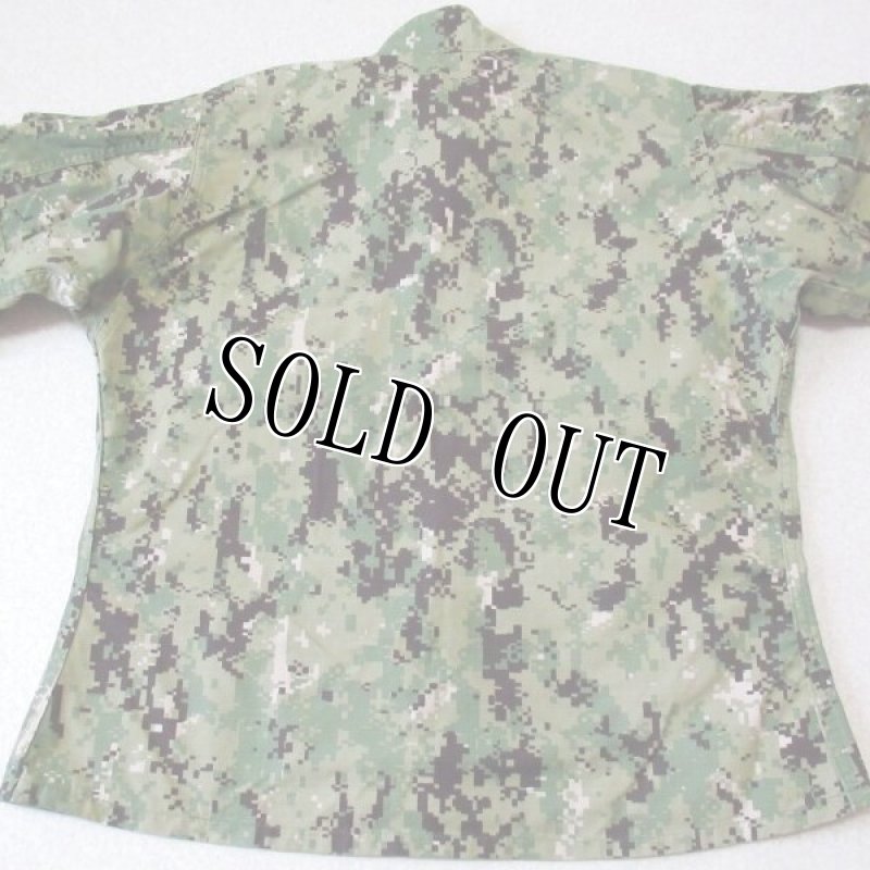 画像4: 米軍実物,US NAVY, AOR2 NUW 迷彩ジャケット TYPEIII 35 X-SHORT (4)