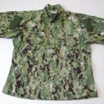 画像2: 米軍実物,US NAVY,　AOR2　NUW　迷彩ジャケット　TYPEIII　35 X-SHORT (2)