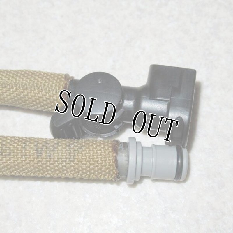 画像3: 米軍放出品 ハイドレーション チューブ (3)