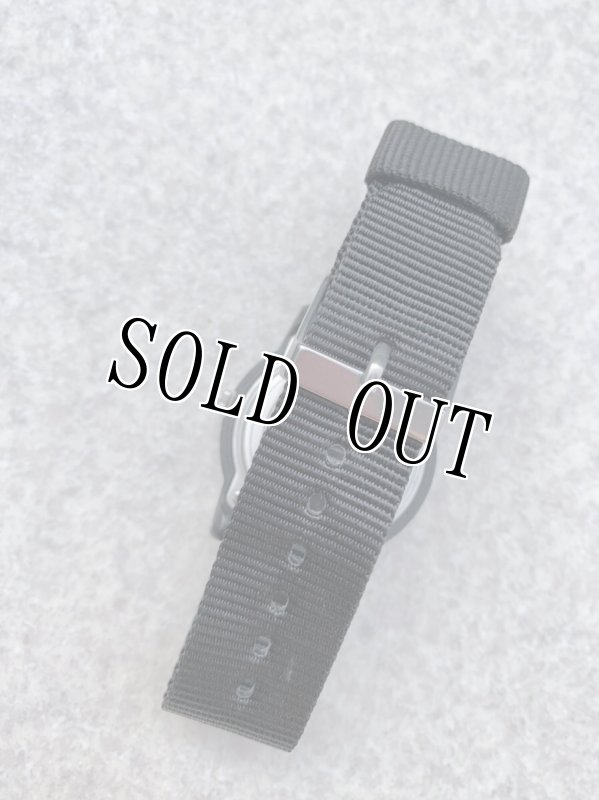 画像6: 米軍放出品  TIMEX エクスペディション スカウト 40MM   ミリタリー アナログ ブラック  (6)