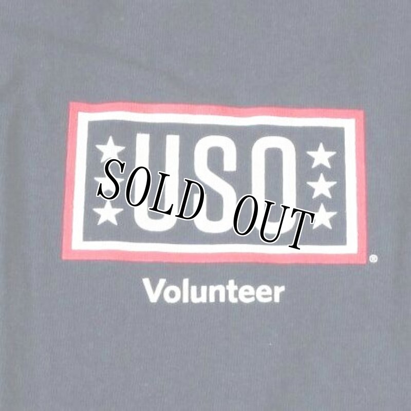 画像1: 米軍放出品　USO　Volunteer　Tシャツ　X LARGE (1)