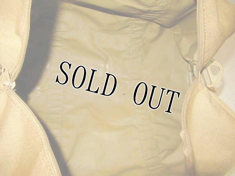 画像4: 米海兵隊放出品 Mercury Tactical Gear コヨーテ ボストンバッグ (4)