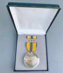 画像1: 米軍放出品 US AIR FORCE Commendation Medal (1)