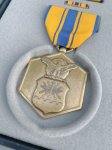 画像3: 米軍放出品 US AIR FORCE Commendation Medal (3)
