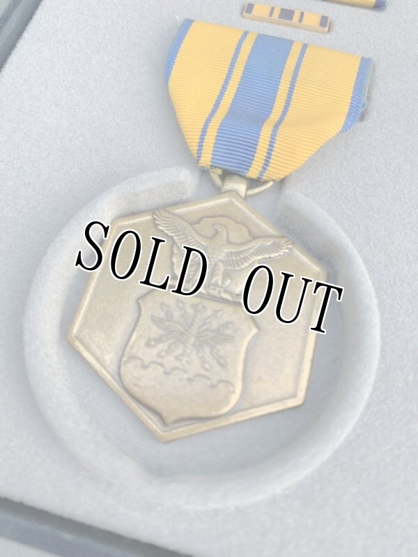 画像3: 米軍放出品 US AIR FORCE Commendation Medal (3)