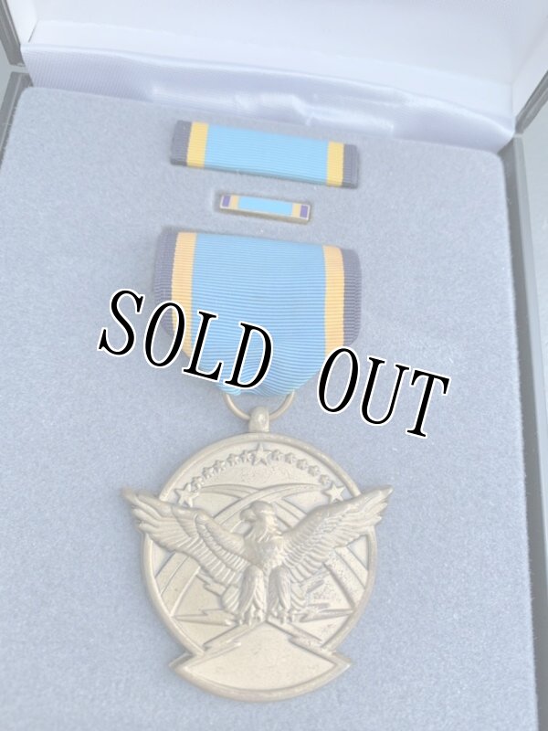 画像2: 米軍放出品 US AIR FORCE Aerial Achievement Medal (2)