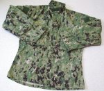 画像1: 米軍実物,US NAVY,　AOR2　NUW　迷彩ジャケット　TYPEIII　SMALL-SHORT (1)