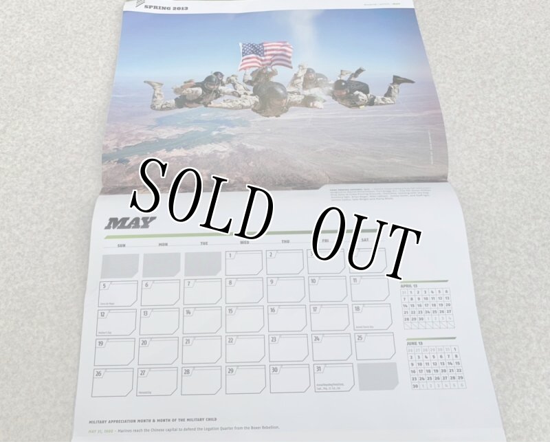 画像9: 米軍放出品 2013 USMC 特別号 MAGAZINE  (9)