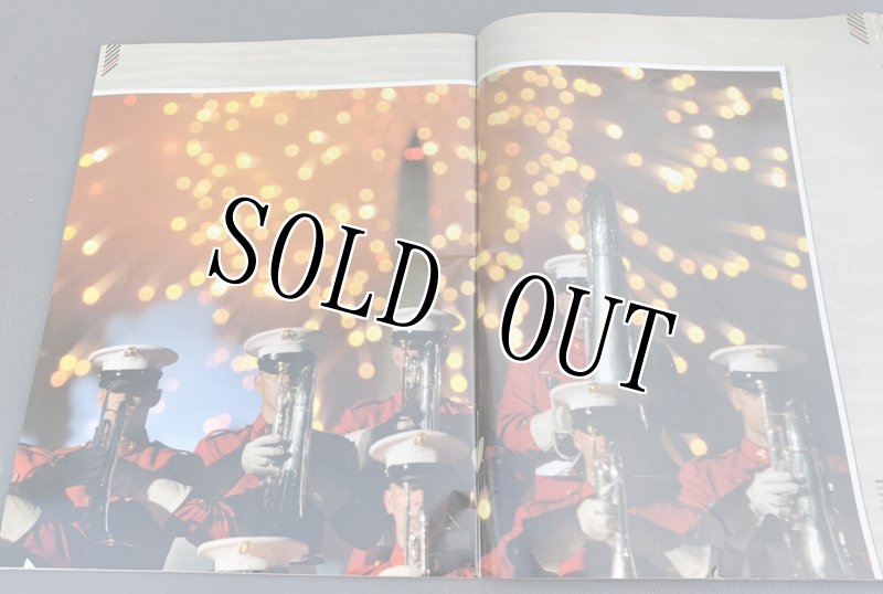 画像6: 米軍放出品 USMC 特集号 MAGAZINE  (6)