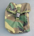 画像1: 米軍実物 MOLLE 200連 ポーチ ウッドラ ンド (1)