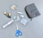 画像1: 米軍放出品 Military Sewing Kit  ソーイングキット　 (1)