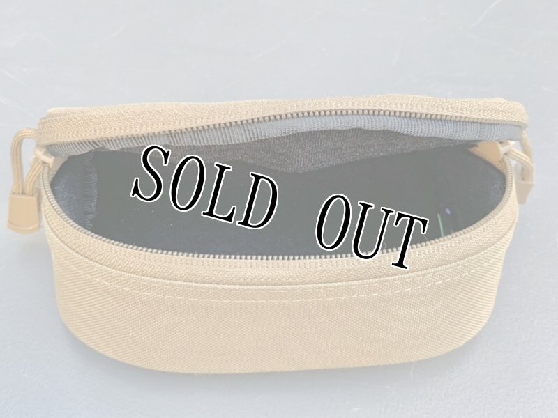 画像4: 海兵隊放出品 コンドル サングラス ハードケース  コヨーテ  (4)