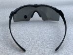 画像4: 米軍放出品 OAKLEY SI Ballistic M Frame 3.0 / Black Frame / Grey Lens (4)