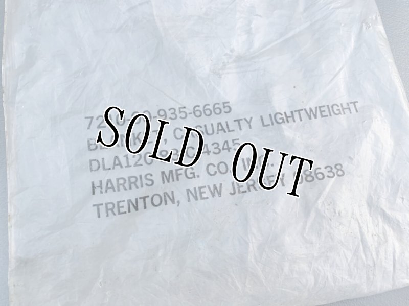 画像2: 米軍実物 コンバット サバイバル エマージェンシー ブランケット (2)