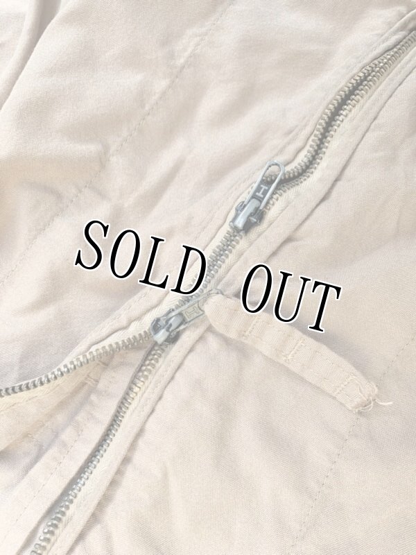 画像9: 米軍実物 CWU27/P フライトスーツ タン 44L (9)