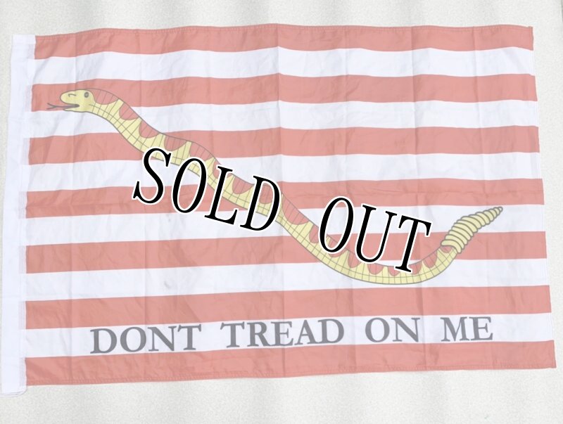 画像1: 米軍放出品 ガズデンフラッグ Don't Tread on Me フラッグ (1)