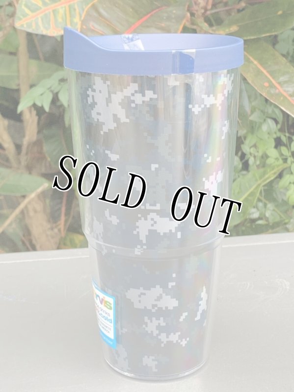 画像2: 米軍放出品 US NAVY tervis 24oz タンブラー (2)