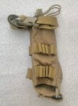 画像1: 米軍放出品  TACTICAL ASSAULT GEAR MOLLE FOLDING ラジオポーチ (1)