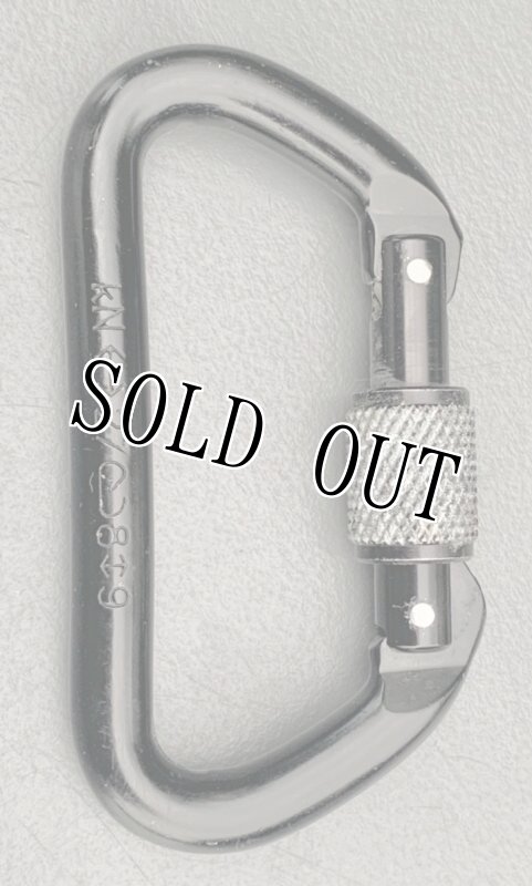 画像2: 米軍実物 LIBERTY MOUNTAIN リバティマウンテン  LOCKING Dカラビナ BLACK  (2)