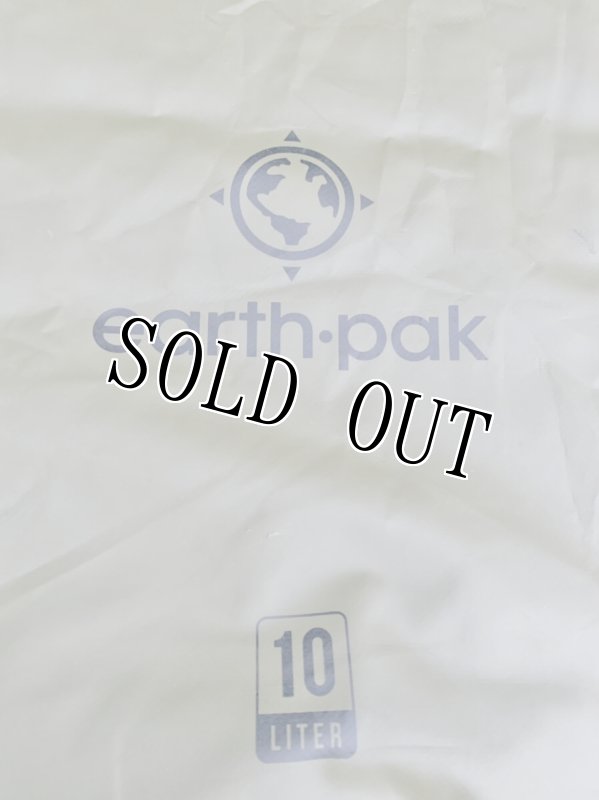 画像2: 米軍放出品10L  Earth PakK   防水ドライバッグ  (2)