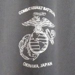 画像3: 米軍実物 USMC　COMBAT ASSAULT BATTALION OKINAWA JAPAN　Tシャツ　LARGE (3)