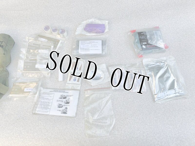 画像2: 米軍実物 FIRST AID KIT GENERAL PURPOSE  ファーストエイド (2)