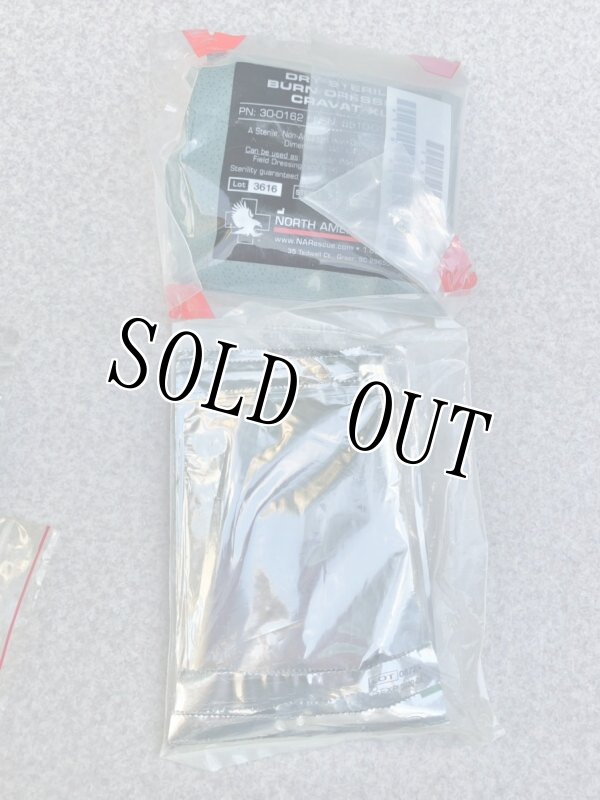 画像4: 米軍実物 FIRST AID KIT GENERAL PURPOSE  ファーストエイド (4)