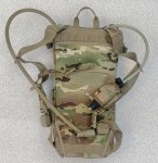 画像3: 米軍放出品 Aquamira Tactical Rigger Pressurized  ハイドレーション パック　マルチカム (3)