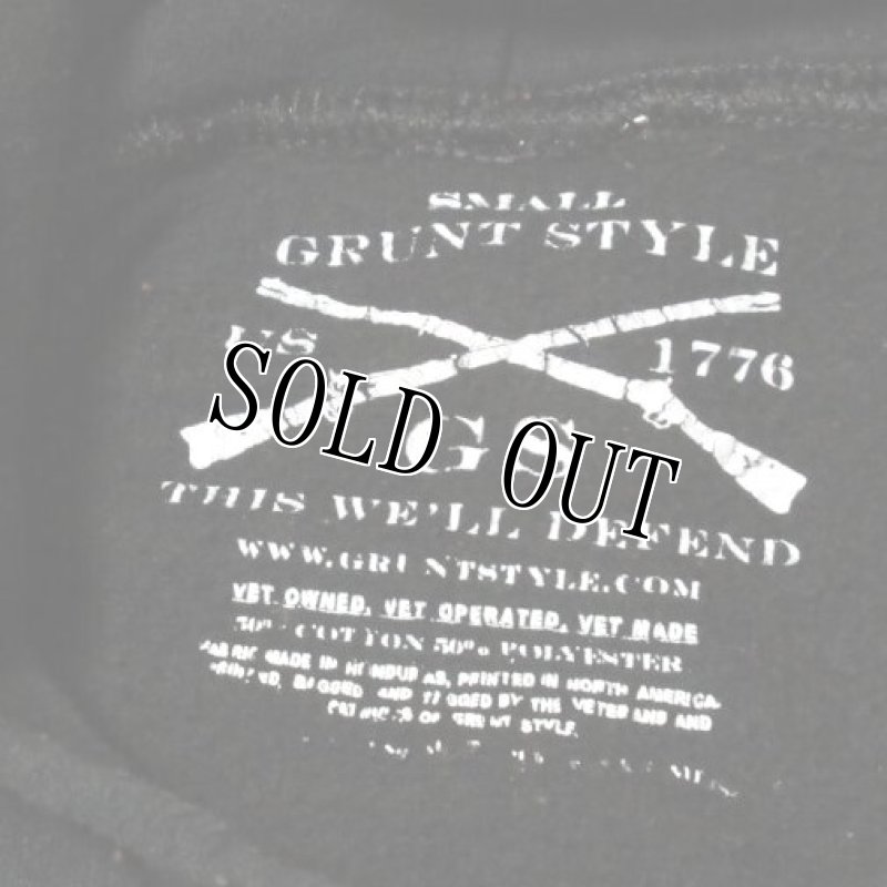 画像4: 米軍放出品 GRUNT STYLE スウェットパーカー SMALL (4)