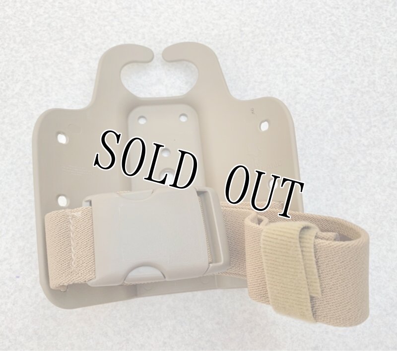 画像2: 米軍放出品 SAFARILAND サファリランド    シングルストラップ レッグシュラウド (2)