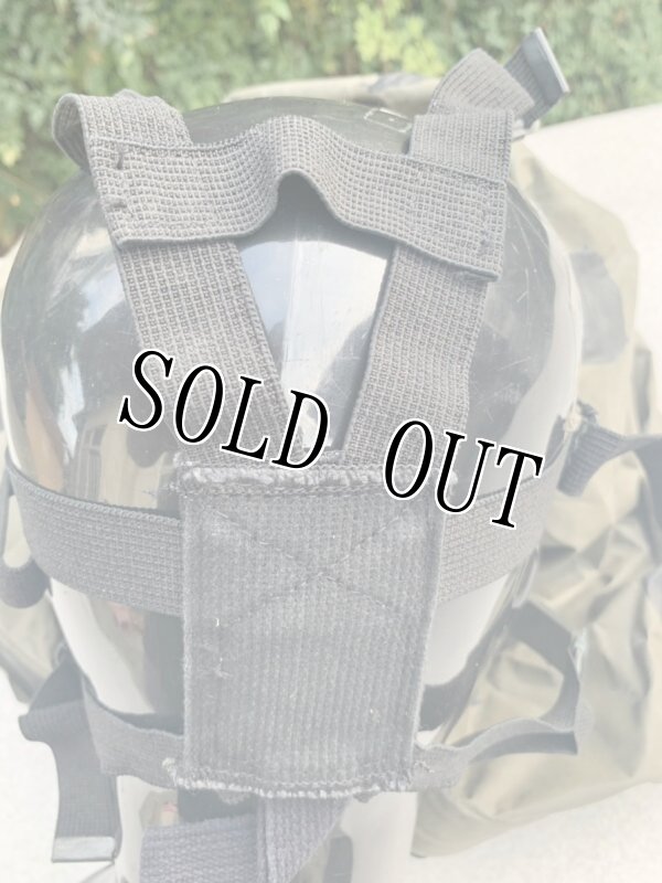 画像12: 米軍実物 M40 ガスマスク　S (12)