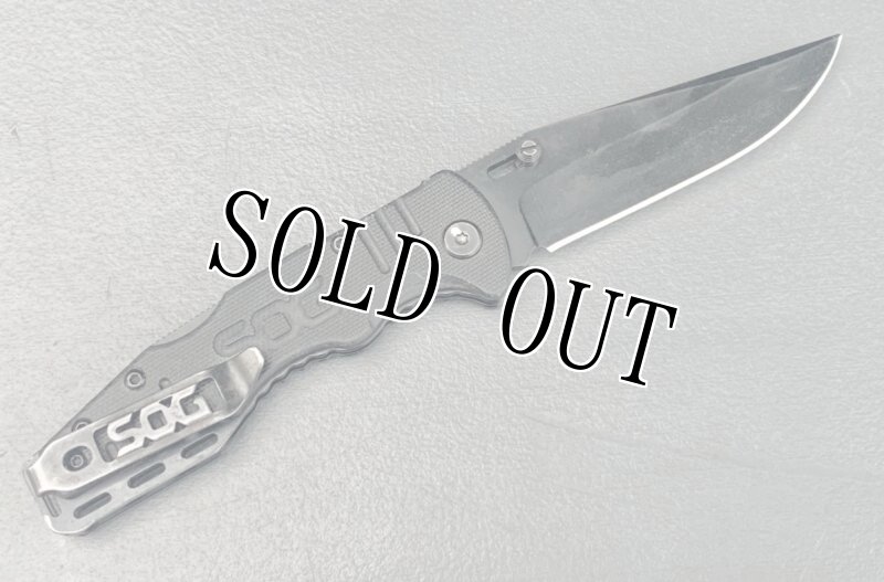 画像5: 米軍放出品 SOG フォールディング    SALUTE ロックバック (5)