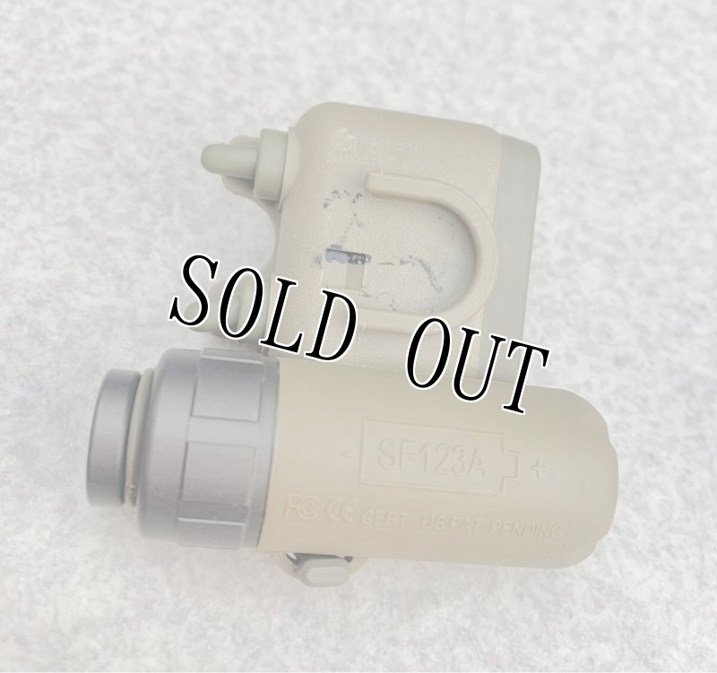 画像9: 米軍放出品 SUREFIRE ヘルメットライト (9)