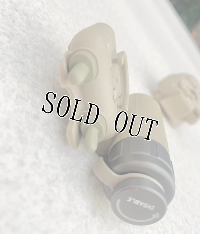 画像10: 米軍放出品 SUREFIRE ヘルメットライト (10)