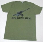 画像1: 米軍放出品　BIG GUNS GYM　 Tシャツ　MEDIUM (1)