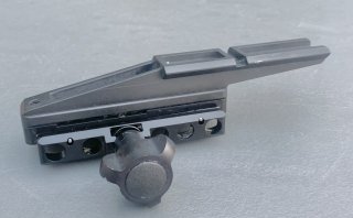 米軍実物 KNIGHTS ARMAMENT<br/> RAS レール ハンドガード WA M4