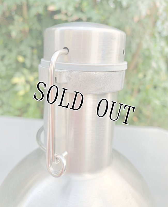 画像3: 米軍放出品 USMC デルタカンパニー The Basic School   ステンレ ビール グロウラー ボトル (3)