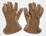 画像1: 米軍放出品,Whitewater military stretch shooting glove　コヨーテ　MEDIUM (1)