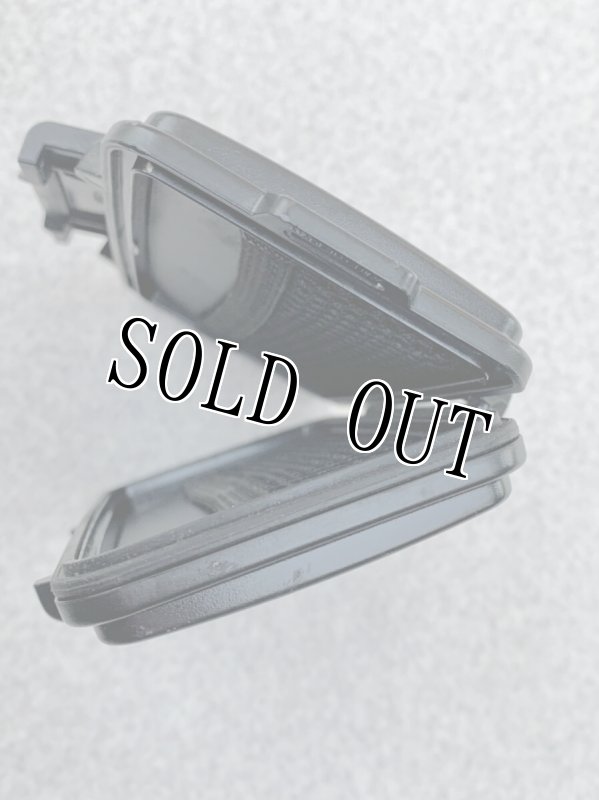 画像3: 米軍放出品 PELICAN ペリカンケース ミクロ メモリー カードケース (3)