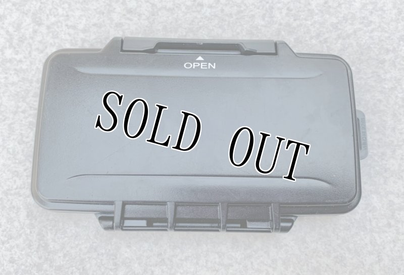 画像2: 米軍放出品 PELICAN ペリカンケース ミクロ メモリー カードケース (2)