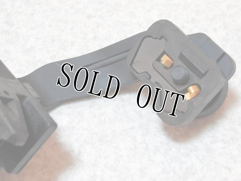 画像5: 米軍実物　ITT社製 Dual Headmount Adapter ダブル Jアーム  PVS-14　 (5)