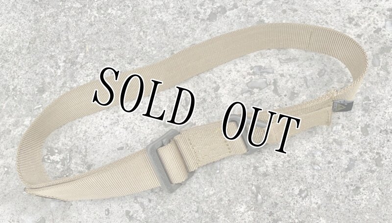 画像2: 米軍放出品 CONDOR リガー ベルト TAN　S/M (2)