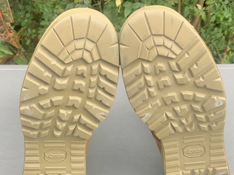 画像8: 米軍実物 BELLEVILLE 550 ST  デザートブーツ  10.5 R (8)