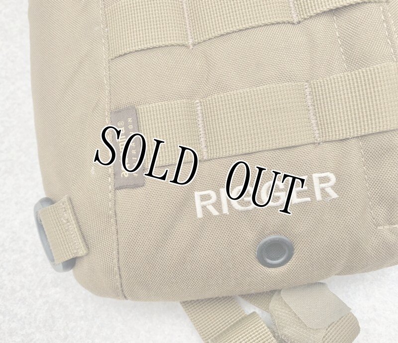 画像6: 米軍放出品 Tactical Rigger   ハイドレーション パック  (6)