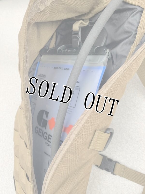 画像4: 米軍放出品 Tactical Rigger   ハイドレーション パック  (4)