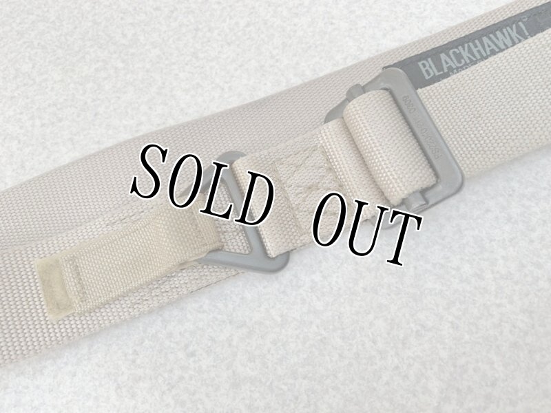 画像2: 米軍放出品 BLACKHAWK!! リガー ベルト デザート LARGE (2)