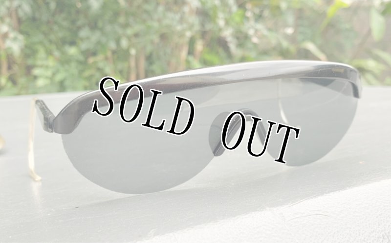 画像2: 米軍実物 US NAM戦　サングラス DSA75年 (2)