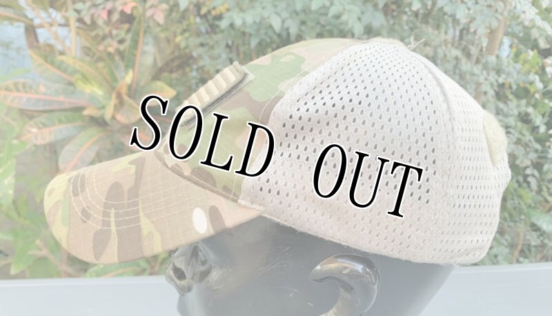 画像2: 米軍放出品 EAGLE CREST ベルクロ付きメッシュキャップ マルチカム (2)